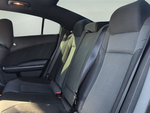 Used 2018 Dodge Charger R/T image 29