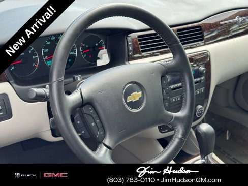 Used 2014 Chevrolet Impala LTZ image 16