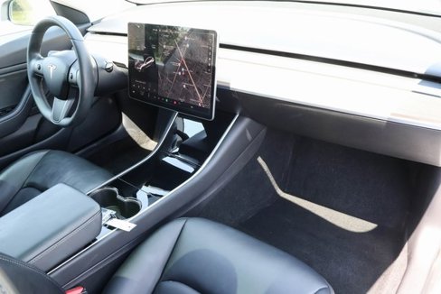 Used 2019 Tesla Model 3 Standard Range Plus image 52