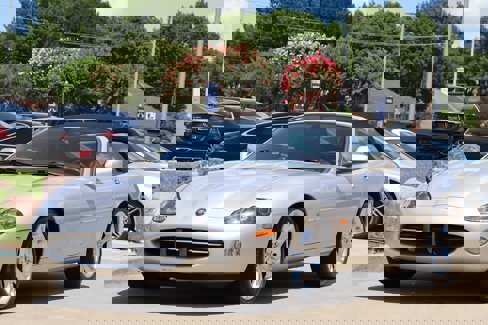 Used 2004 Jaguar XK8 Convertible image 37