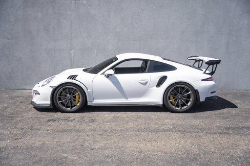 Used 2016 Porsche 911 GT3 RS image 2