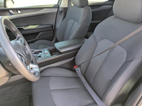 Used 2021 Kia K5 LXS image 25