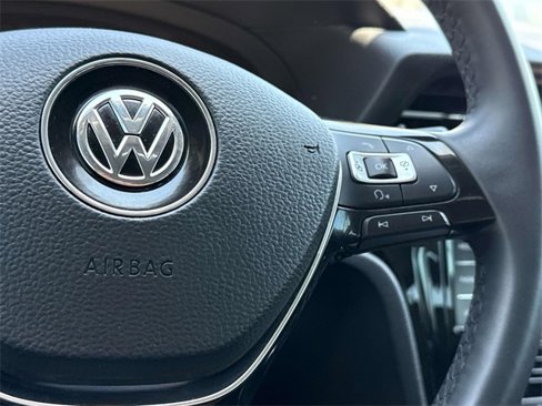 Certified 2022 Volkswagen Passat 2.0T SE image 10