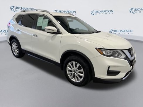 Used 2020 Nissan Rogue SV image 7