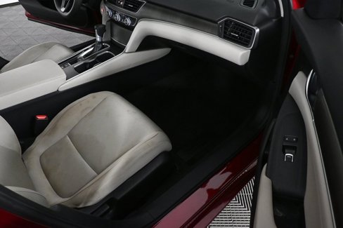 Used 2018 Honda Accord LX image 21