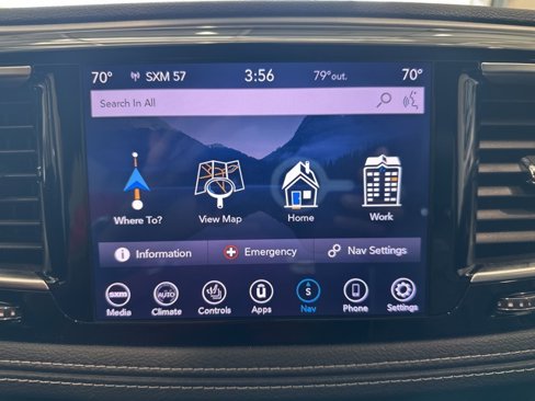 Used 2020 Chrysler Pacifica Limited image 20
