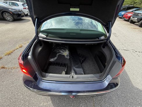 Used 2013 Volkswagen CC Lux image 16