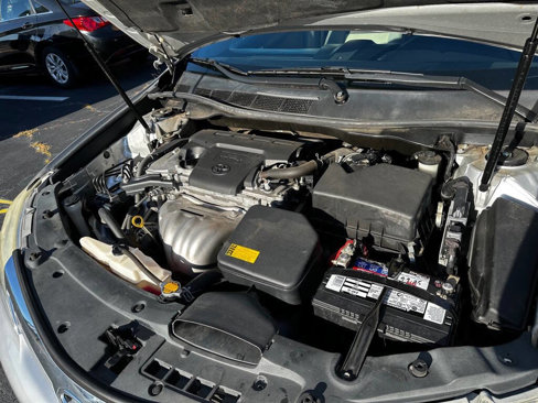 Used 2013 Toyota Camry L image 18