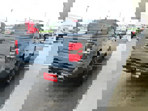 New 2025 Ford Maverick XLT image 31