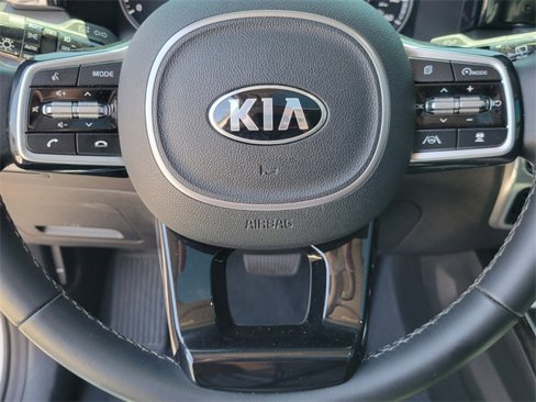 Used 2021 Kia Sorento SX image 18