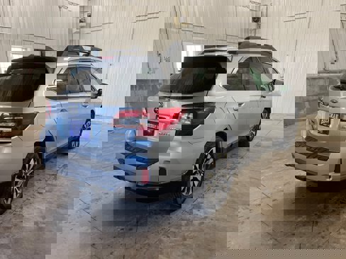 Used 2016 Subaru Outback 3.6R Limited image 5
