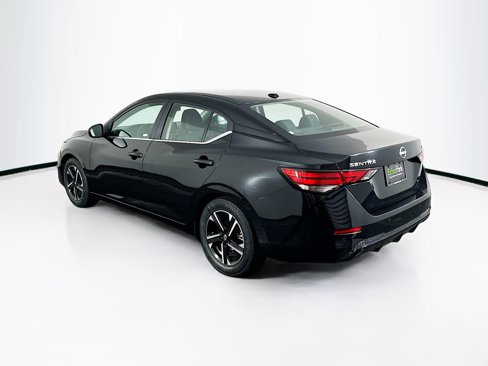 Used 2024 Nissan Sentra SV image 5