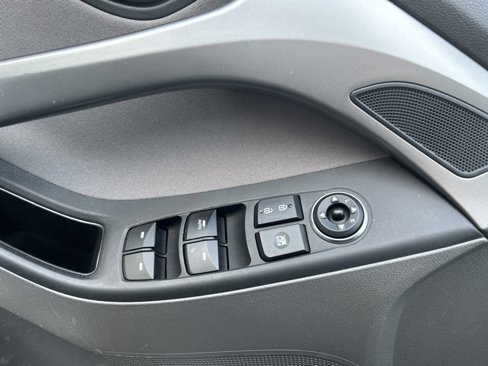 Used 2015 Hyundai Elantra SE w/ Option Group 02 image 8
