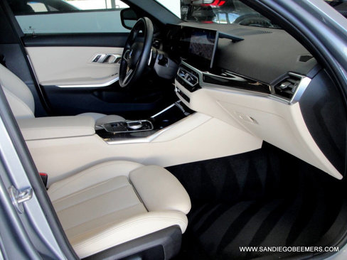 Used 2023 BMW 330i Sedan w/ M Sport Package image 39
