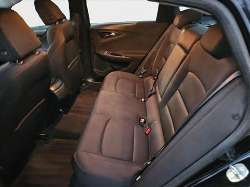Used 2018 Chevrolet Malibu LS image 16
