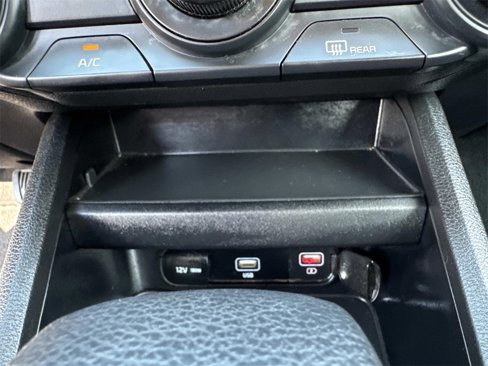 Certified 2024 Kia Forte LXS w/ LXS Technology Package image 44