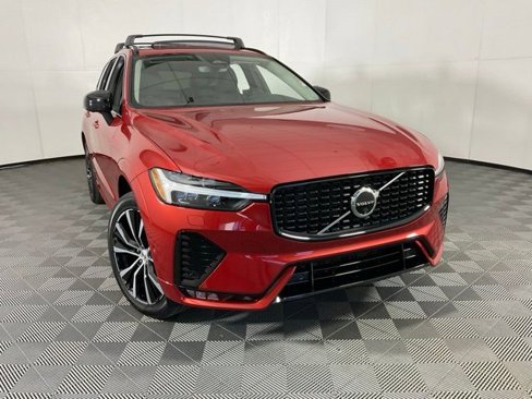 Certified 2024 Volvo XC60 B5 Plus w/ Protection Package Premier image 43