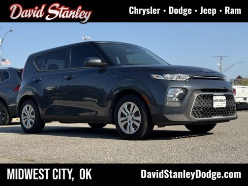 Used 2020 Kia Soul LX image 1