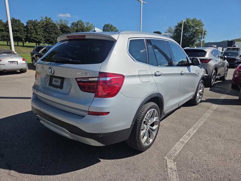 Used 2017 BMW X3 sDrive28i image 3