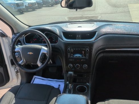 Used 2015 Chevrolet Traverse LT w/ Style and Technology Package image 33