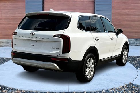 Used 2021 Kia Telluride LX image 12