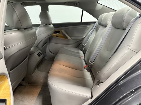 Used 2007 Toyota Camry XLE image 17