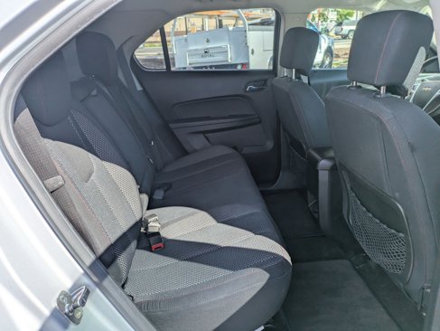 Used 2011 Chevrolet Equinox LT w/ Driver Convenience Package image 32
