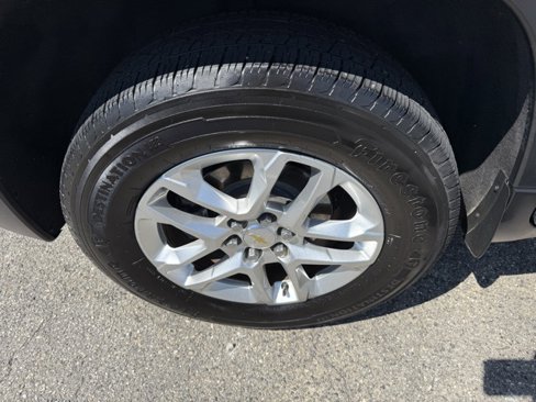 Used 2019 Chevrolet Traverse LT image 21