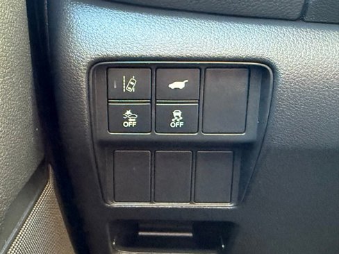 Used 2020 Honda CR-V Touring image 9