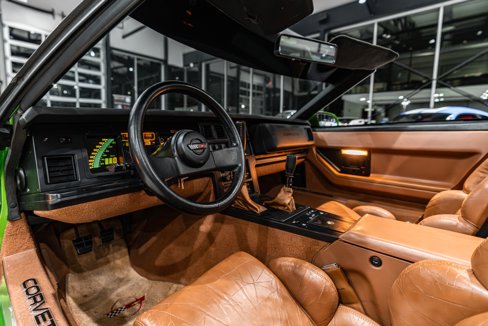 Used 1989 Chevrolet Corvette Coupe image 7