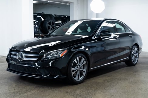 Used 2021 Mercedes-Benz C 300 Sedan image 3