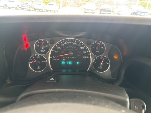 Used 2020 Chevrolet Express 2500 w/ Driver Convenience Package image 16