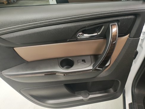 Used 2017 GMC Acadia Limited SLT image 30