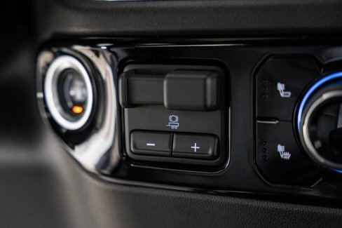 Used 2022 Chevrolet Silverado 1500 RST w/ Convenience Package II image 30
