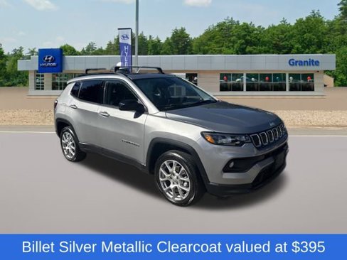 Used 2022 Jeep Compass Latitude w/ Sun and Sound Group image 5