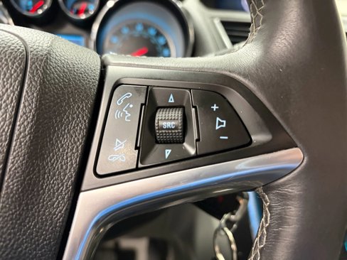 Used 2016 Buick Encore FWD image 34