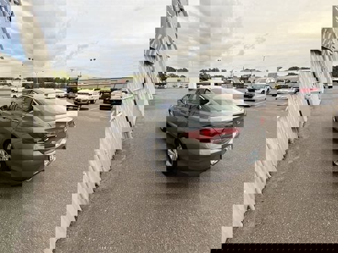 Used 2018 Buick Regal Preferred image 10
