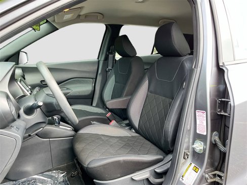 Certified 2019 Nissan Kicks S image 17