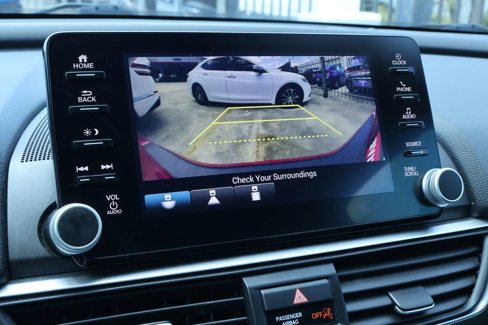 Used 2019 Honda Accord Sport image 4