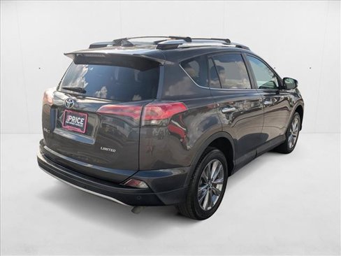 Used 2016 Toyota RAV4 Limited image 5