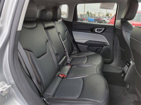 Used 2022 Jeep Compass Limited image 36