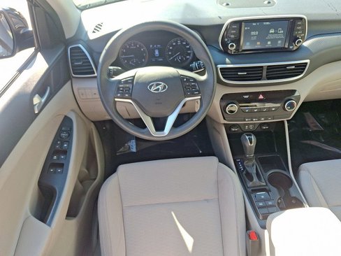 Used 2019 Hyundai Tucson SE image 11