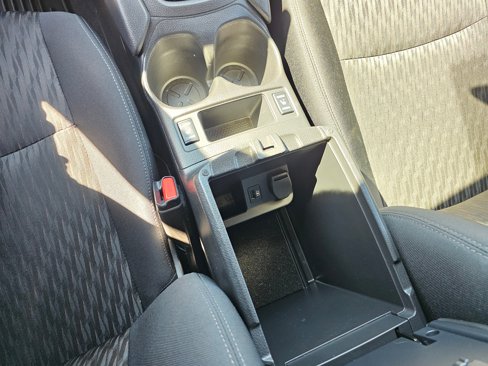 Used 2019 Nissan Rogue SV image 25