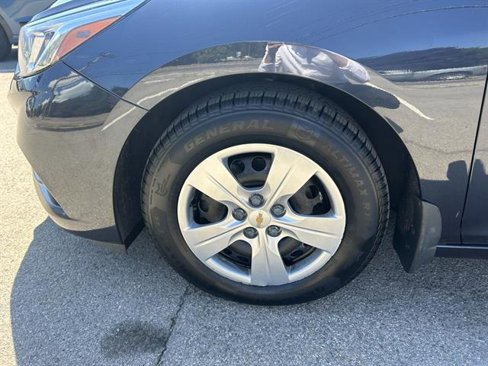 Certified 2016 Chevrolet Cruze LS image 11