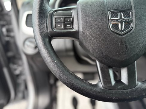 Used 2020 Dodge Journey SE image 19