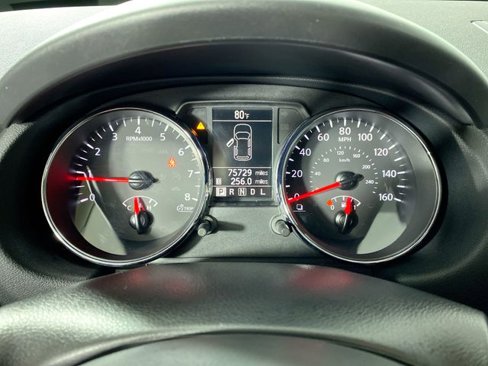 Used 2012 Nissan Rogue SV image 15