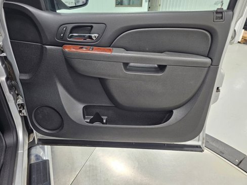 Used 2011 Chevrolet Silverado 1500 LTZ w/ LTZ Plus Package image 32