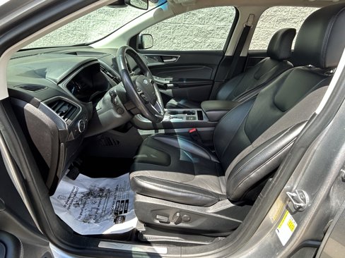 Used 2022 Ford Edge Titanium w/ Equipment Group 301A image 14