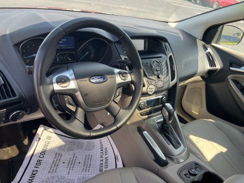 Used 2012 Ford Focus SEL image 10