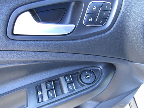 Used 2014 Ford Escape Titanium w/ Equipment Group 401A image 15